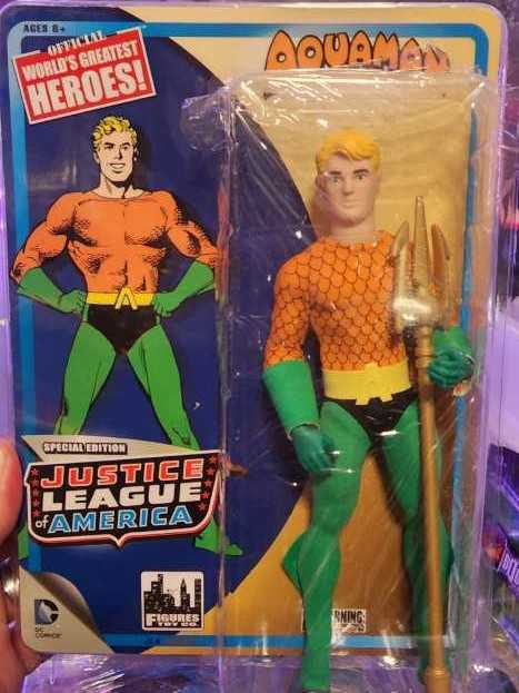 Justice League Of America Special Edition 8 Inch Retro Figures: Aquaman  action figure collectible [Barcode 728028345513] - Main Image 2