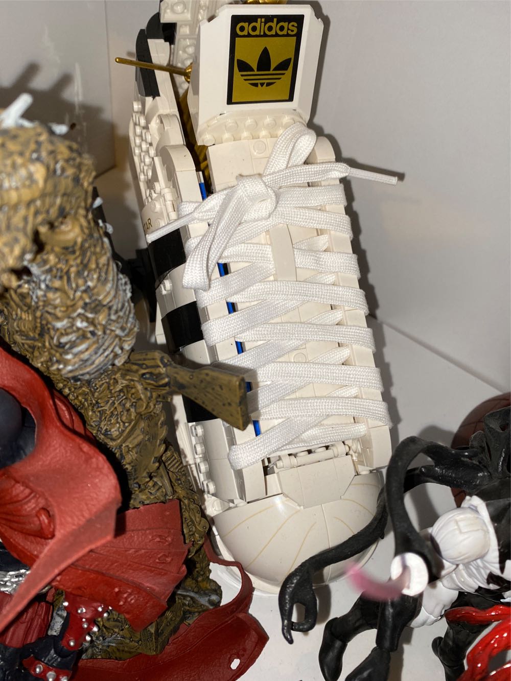 Chandra (Glow-in-the-dark)