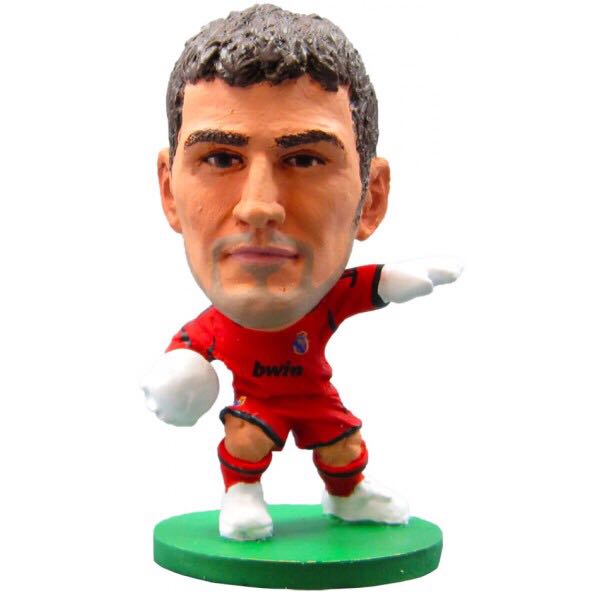 SoccerStarz - Real Madrid - Iker Casillas - Creative Toys Company action figure collectible [Barcode 5060220221512] - Main Image 1