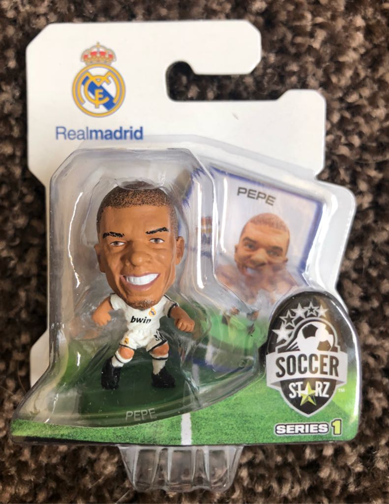 SoccerStarz - Real Madrid - Pepe - Creative Toys Company action figure collectible [Barcode 5060220221536] - Main Image 2