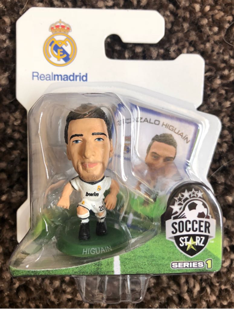 SoccerStarz - Real Madrid - Gonzalo Higuain - Creative Toys Company action figure collectible [Barcode 5060220221628] - Main Image 2