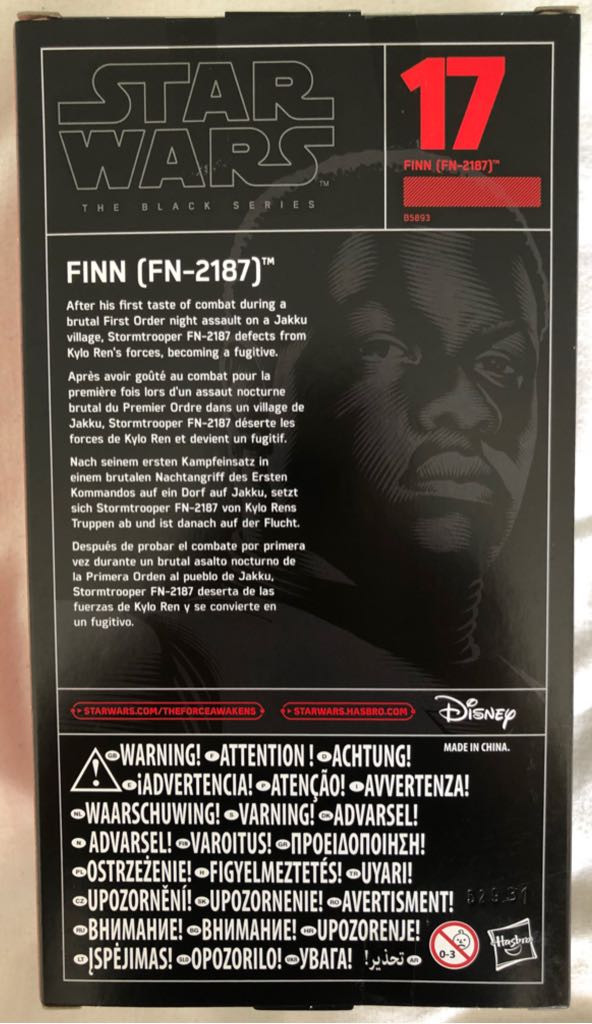 Star Wars The Black Series Red 17 Finn (FN-2187) - Disney/Hasbro action figure collectible - Main Image 2