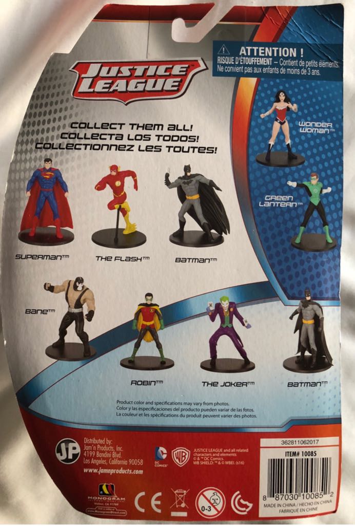 DC Comics Monogram - Justice League - Superman - Monogram action figure collectible - Main Image 2