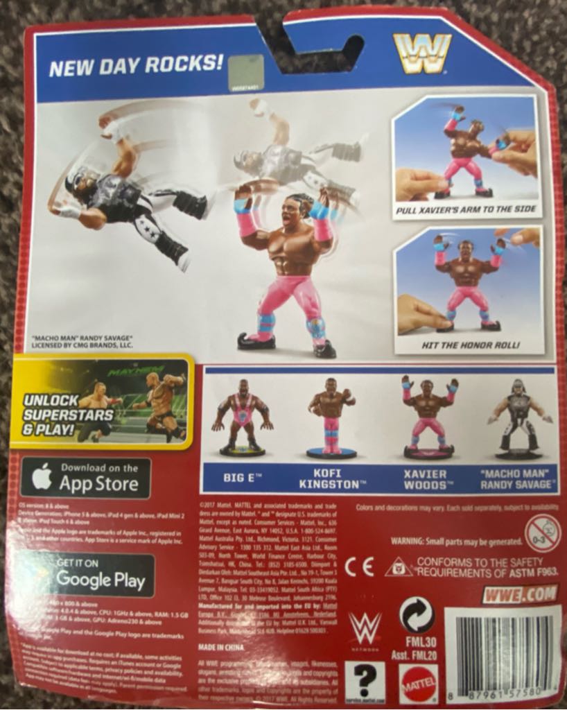 Xavier Woods - Mattel action figure collectible [Barcode 887961575804] - Main Image 2