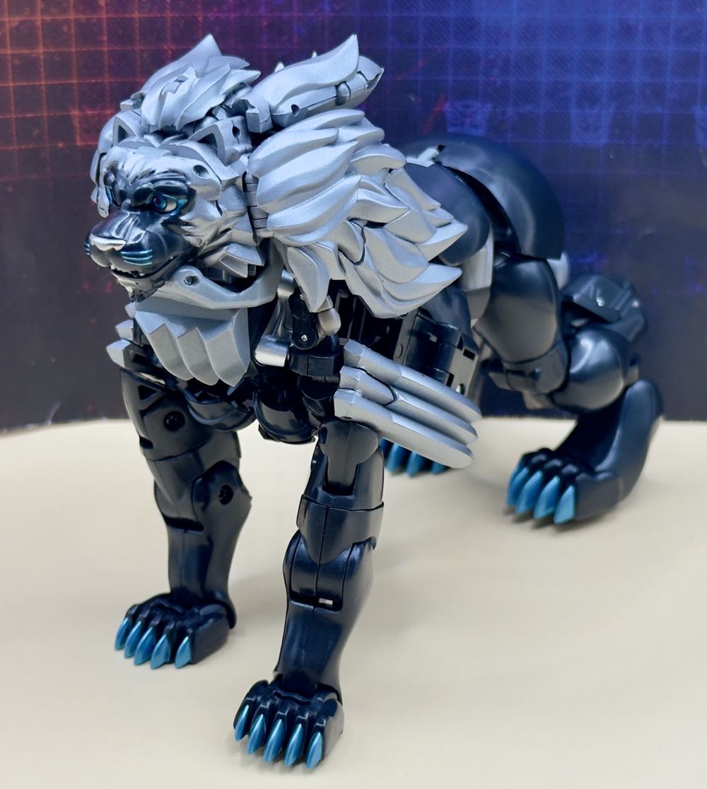 MP-48+ | Dark Amber Leoprime - Takara (Transformers Masterpiece) action figure collectible [Barcode 4904810224679] - Main Image 2