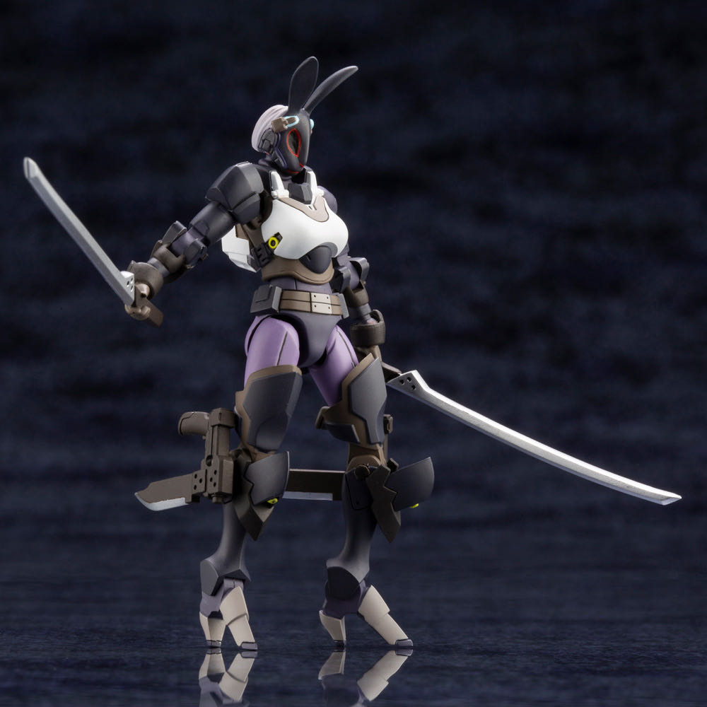 Governor Lat Black Rabbit - Kotobukiya action figure collectible [Barcode 4934054030668] - Main Image 4