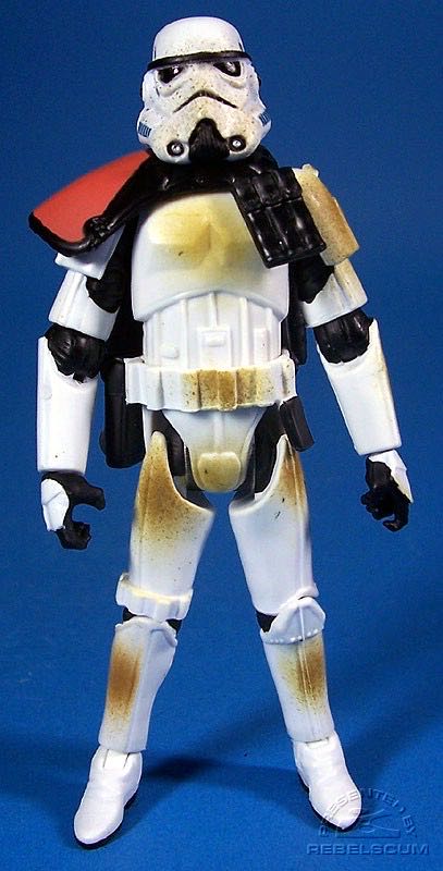 Sandtrooper V (Squad Leader, Dirty with Gun) - Hasbro (Star Wars: A New Hope) action figure collectible [Barcode 653569123507] - Main Image 2