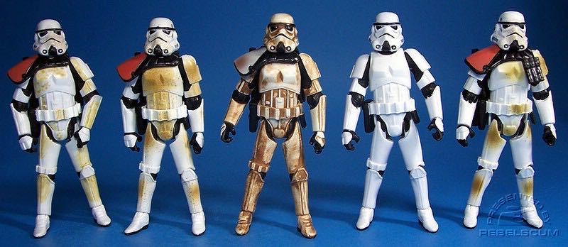 Sandtrooper V (Squad Leader, Dirty with Gun) - Hasbro (Star Wars: A New Hope) action figure collectible [Barcode 653569123507] - Main Image 3