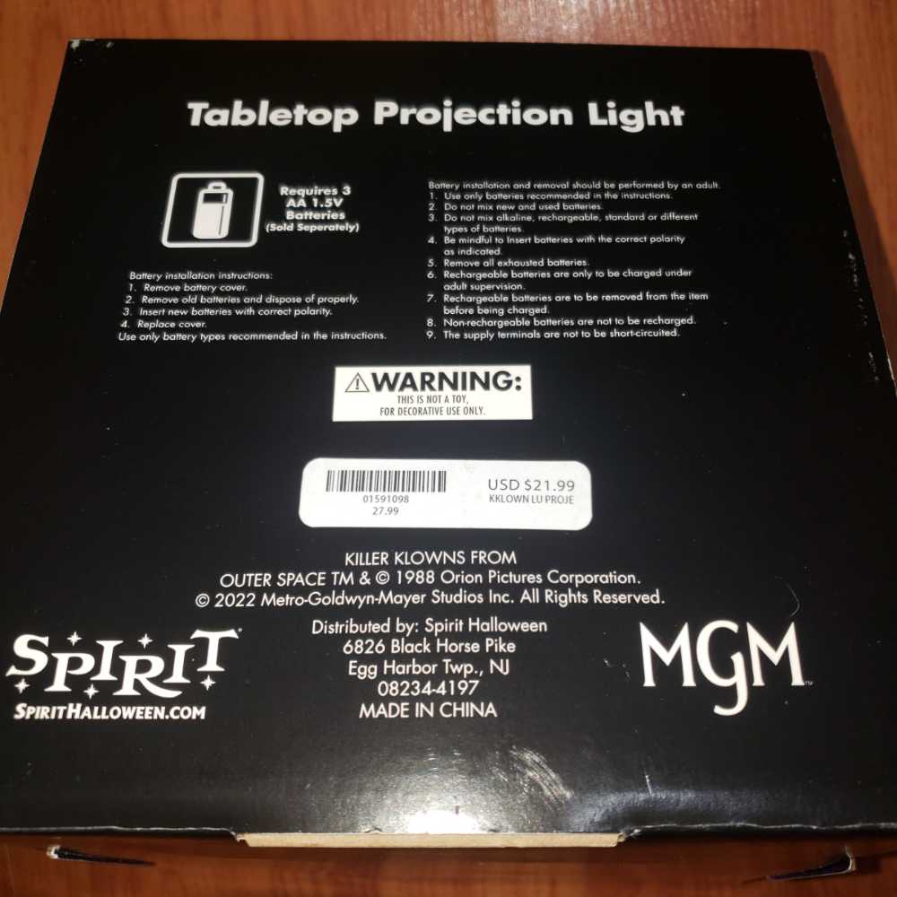 Killer Klowns From Outer Space Tabletop Projection Light  (Killer Klowns from Outer Space) action figure collectible [Barcode 1591098] - Main Image 3