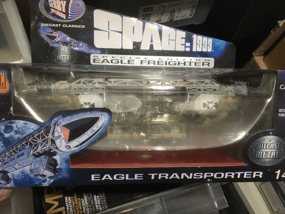 Lego Creator 3in1 Caravan Family Holiday 31108 Vacation Toy Building Kit For Kids Who Love Creative Play And Camping Adventure Playsets With Cute Animal Figures 766 Pieces