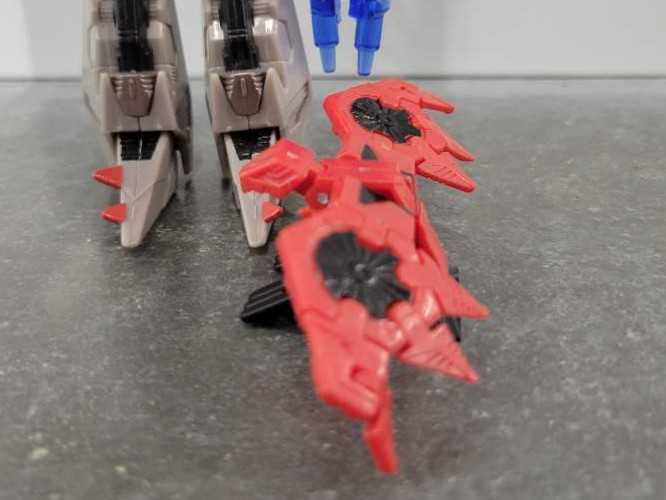 Blackrock 2nd With Blaster Beast Mode - Hasbro (Universe 2.0) action figure collectible - Main Image 4