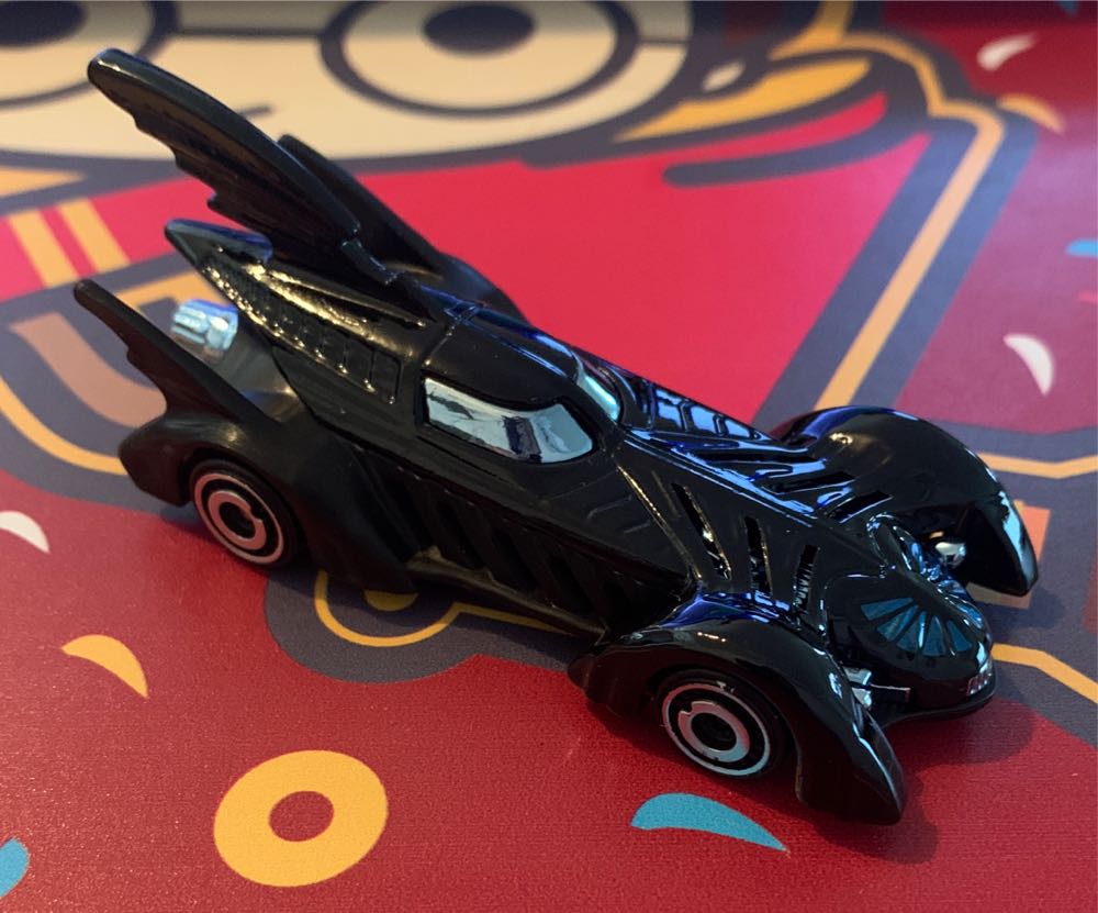 Hot Wheels Batmobile (Batman Forever) - Hot Wheel / Mattel (Batman) action figure collectible [Barcode 027084120134] - Main Image 3