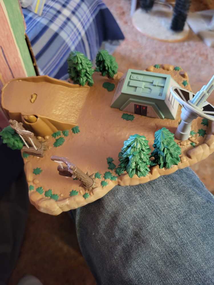 Beast Kingdom The Dark Knight Returns: Batman & Robin Dah-044 Dx Dynamic 8ction Action Figure Multicolor