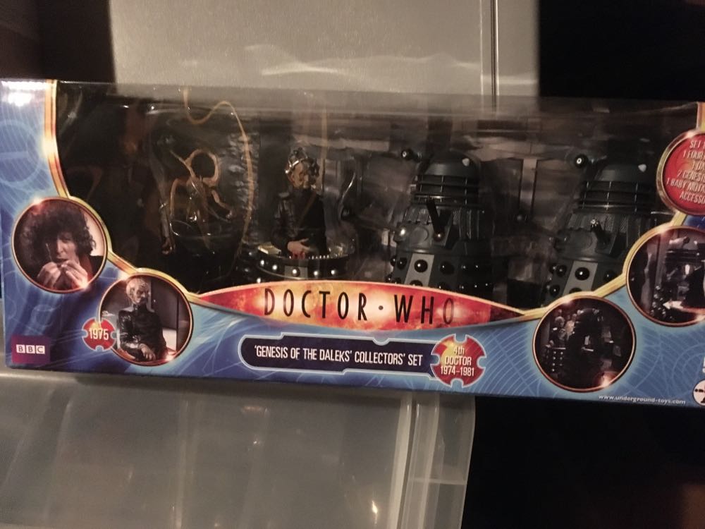 4th Doctor Genesis Of The Daleks Collectors’ Set  (Dr Who) action figure collectible [Barcode 5029736037239] - Main Image 1