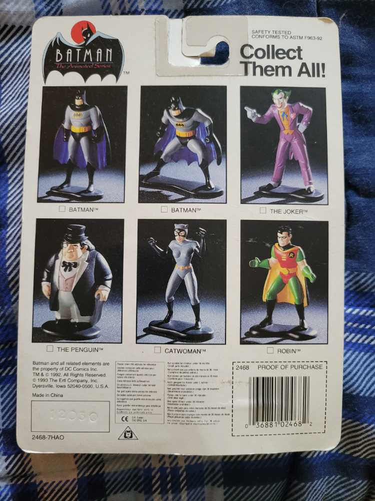 ERTL Batman TAS: Batman (Standing) Metal Diecast - Ertl (Batman - The Animated Series) action figure collectible [Barcode 036881024682] - Main Image 2