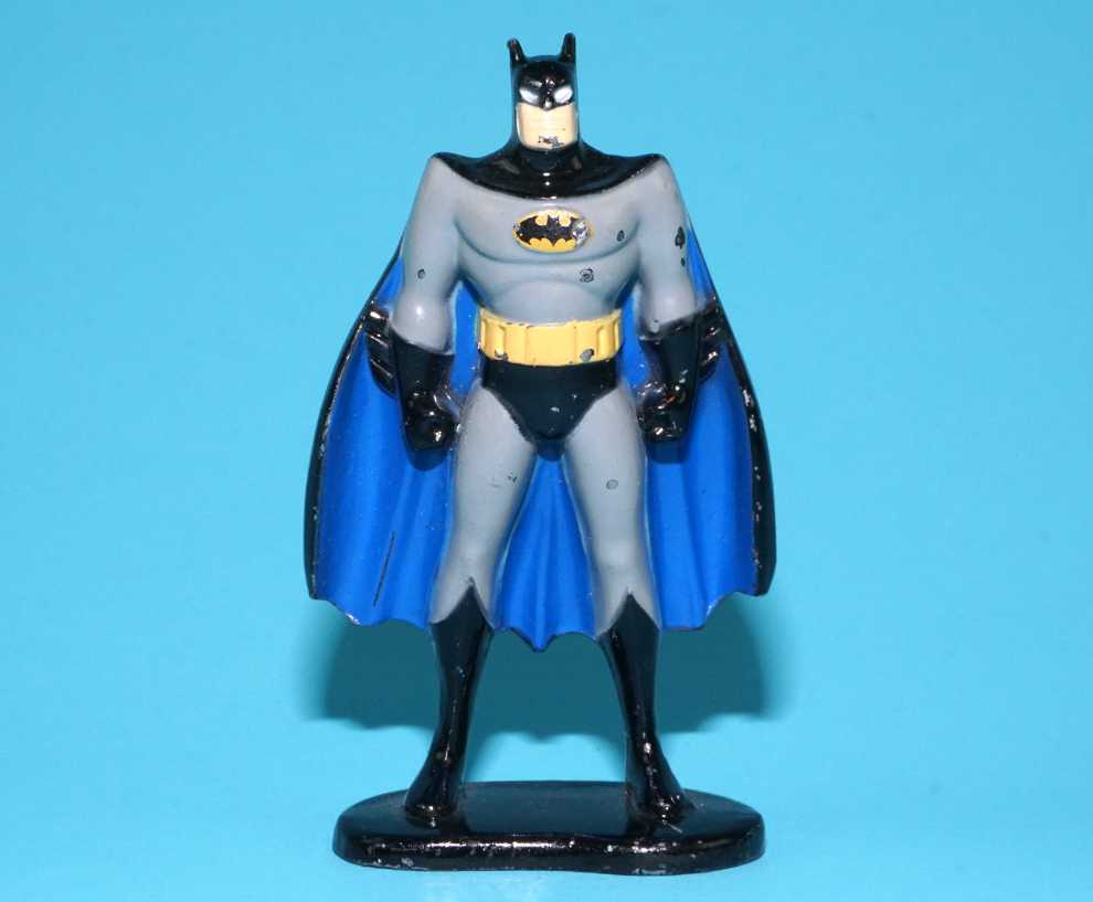 ERTL Batman TAS: Batman (Standing) Metal Diecast - Ertl (Batman - The Animated Series) action figure collectible [Barcode 036881024682] - Main Image 4