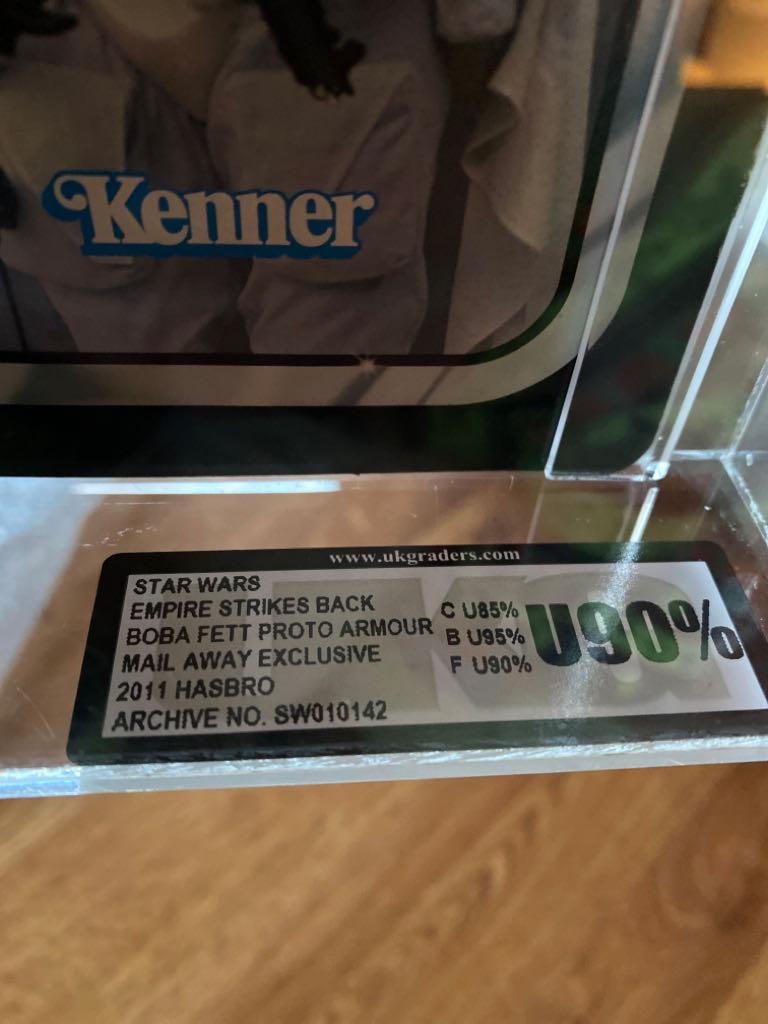 Boba Fett Prototype Armour Mail Away Vc61 - Kenner (Graded 90% Vintage Collection Vc61) action figure collectible [Barcode 5010994602475] - Main Image 2