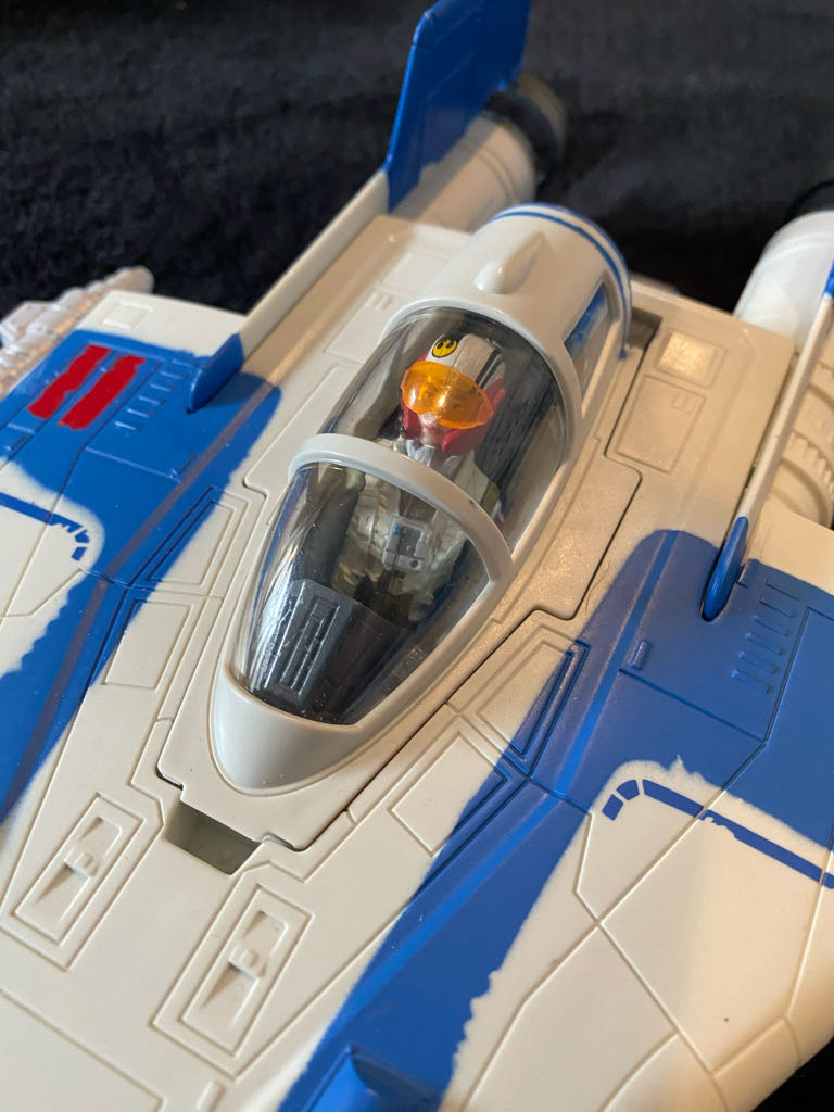 2016 Resistance A-wing  action figure collectible - Main Image 2