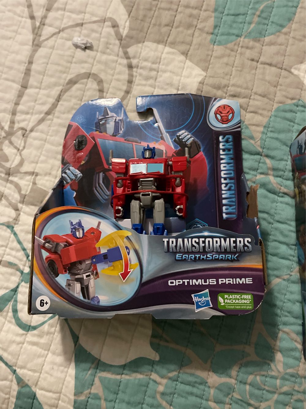 Optimus Prime  action figure collectible [Barcode 5010994183295] - Main Image 2