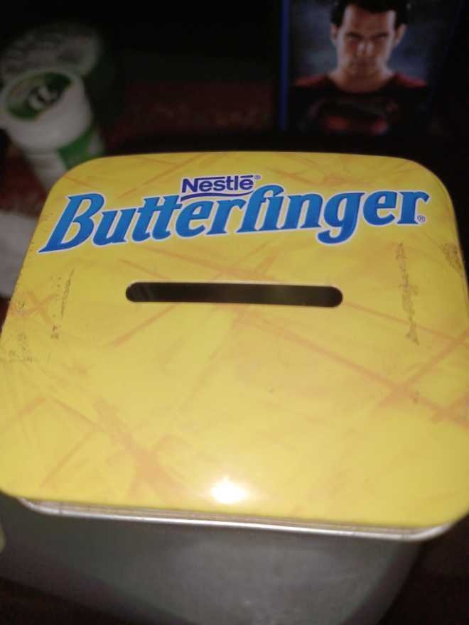 Nestle Coin Bank Promo - Nestle (Superman Man Of Steel) action figure collectible [Barcode 4800361388856] - Main Image 3