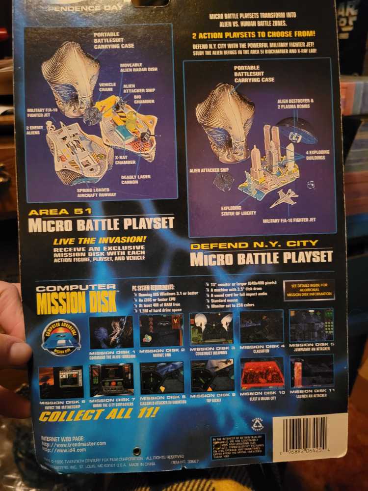Defend New York City Micro Battle Playset - Trendmasters (ID4 Independence Day) action figure collectible [Barcode 096882064254] - Main Image 2