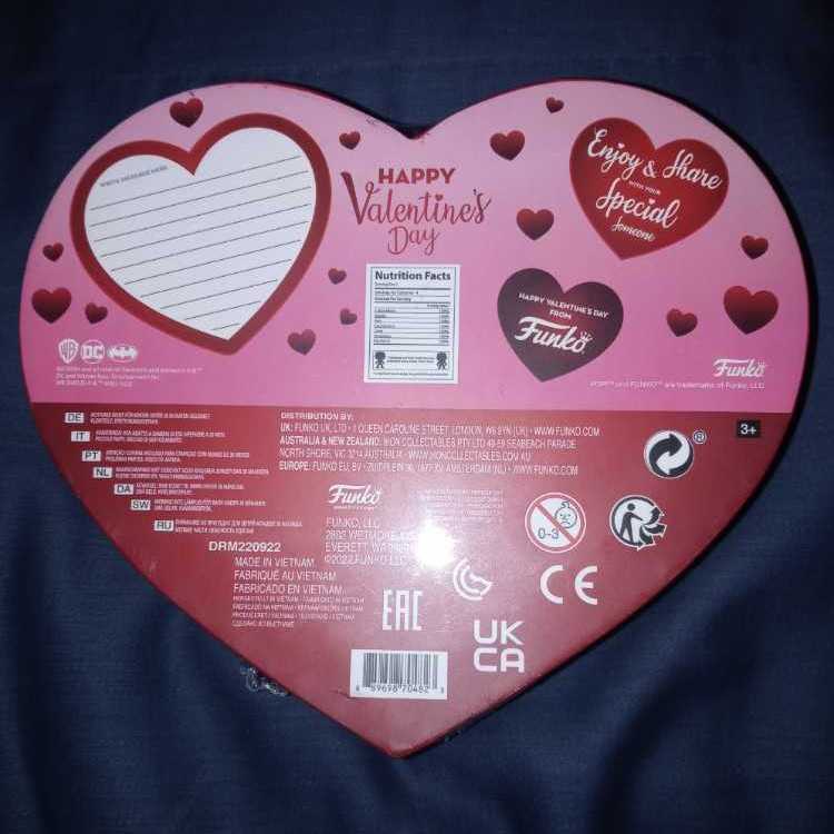 Batman: The Animated Series Pocket Pop!: Valentine’s Day  - Funko (Batman: The Animated Series Valentine’s Day) (Batman: The Animated Series (Valentines Day)) action figure collectible [Barcode 889698704823] - Main Image 2