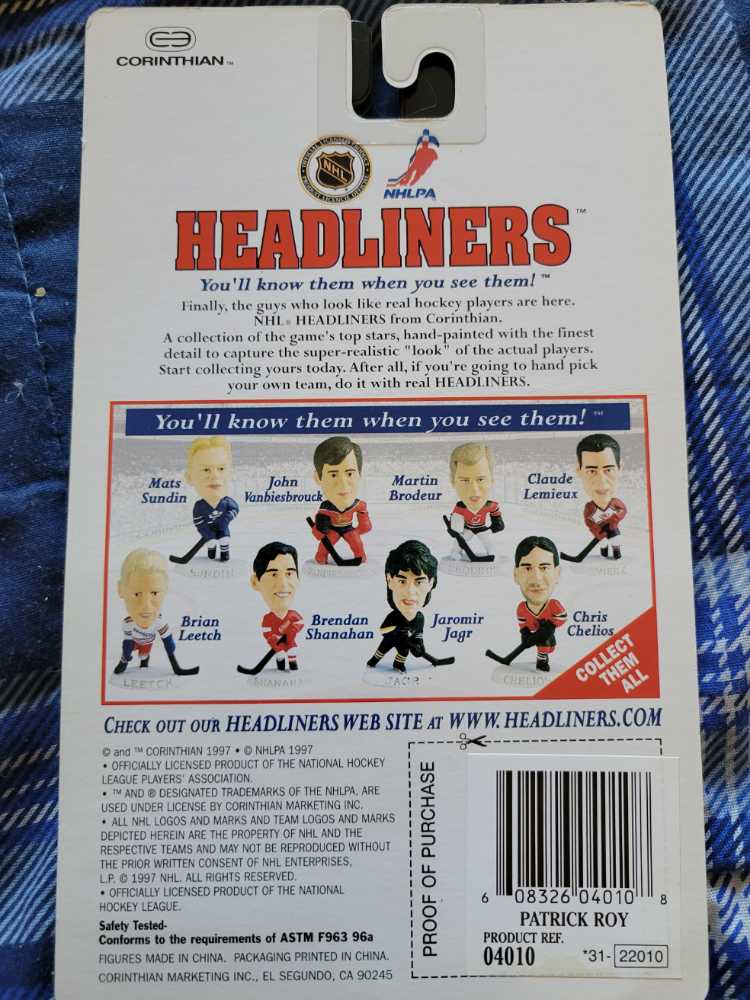 Patrick Roy - Corinthian (NHL Headliners) action figure collectible - Main Image 2