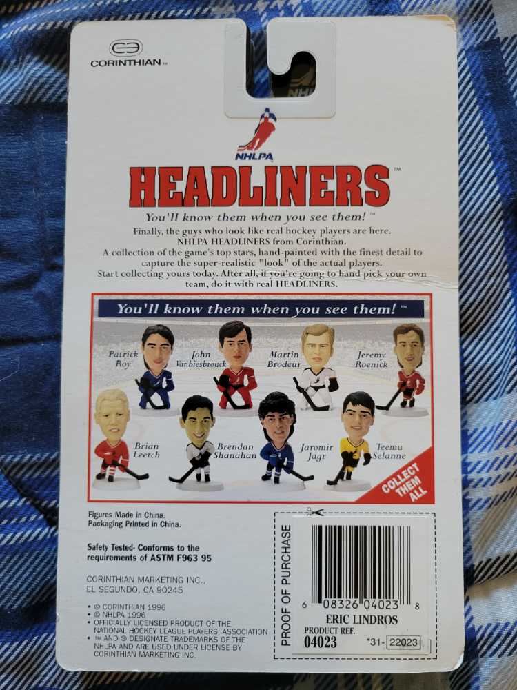 Corinthian NHL Headliners Eric Lindros - Corinthian (NHLPA Headliners) action figure collectible [Barcode 608326040238] - Main Image 2