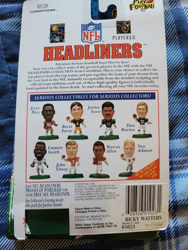 Ricky Watters - Corinthian (NFL Headliners) action figure collectible - Main Image 2