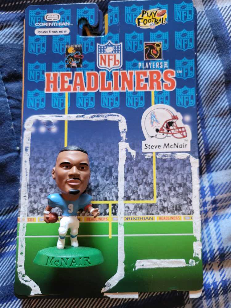 Mezco - One:12 Collective - Conan - Conan The Conqueror 6” Action Figure