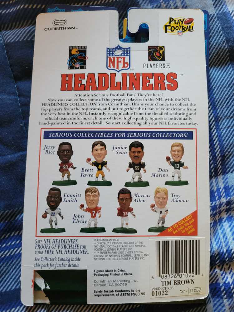 Tim Brown - Corinthian (NFL Headliners) action figure collectible [Barcode 608326010224] - Main Image 2