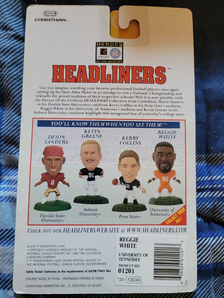 Reggie White - Corinthian (Headliners: Heroes of the Gridiron) action figure collectible [Barcode 608326012013] - Main Image 2