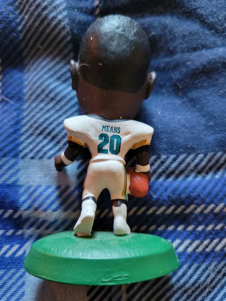 Natrone Means - Corinthian (NFL Headliners) action figure collectible - Main Image 2