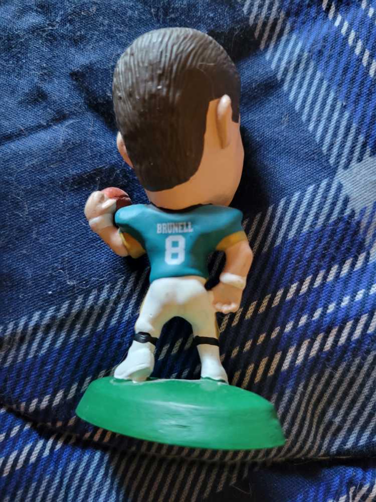 Mark Brunell - Corinthian (NFL Headliners) action figure collectible - Main Image 2