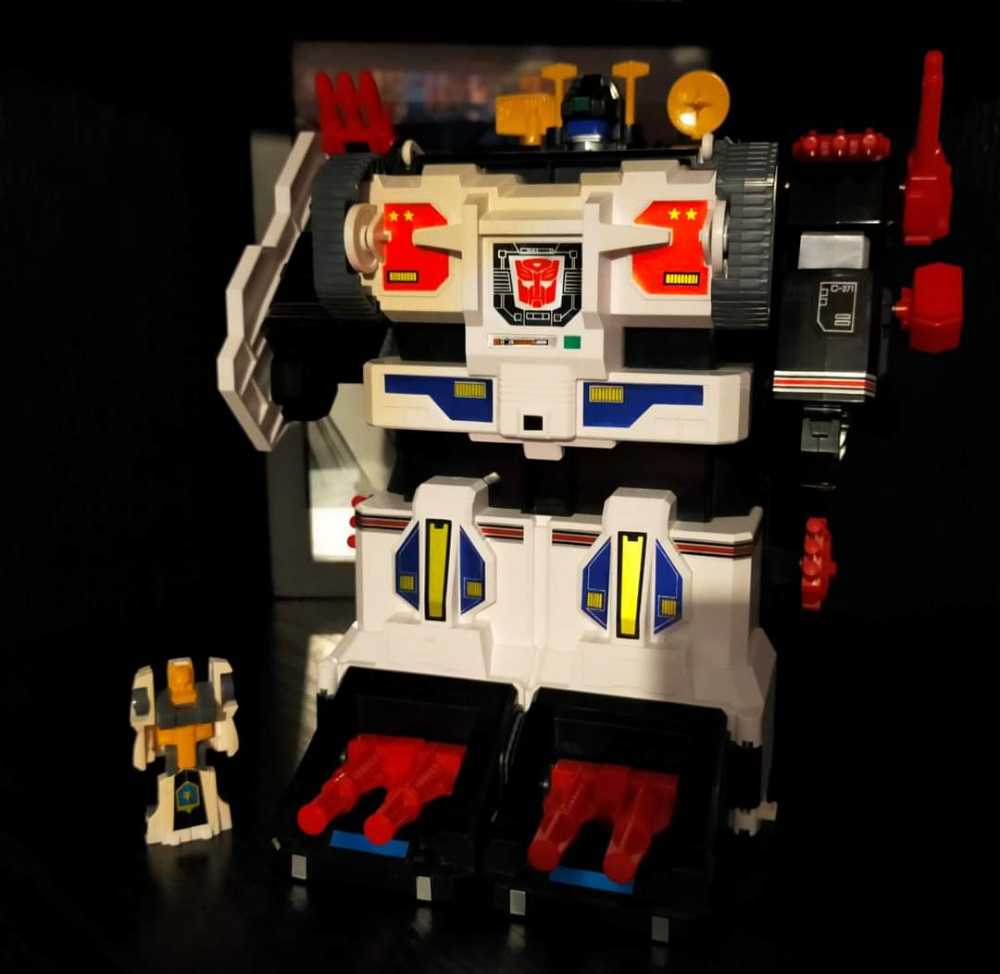 Grandus C-371 - Takara (1991) action figure collectible - Main Image 2