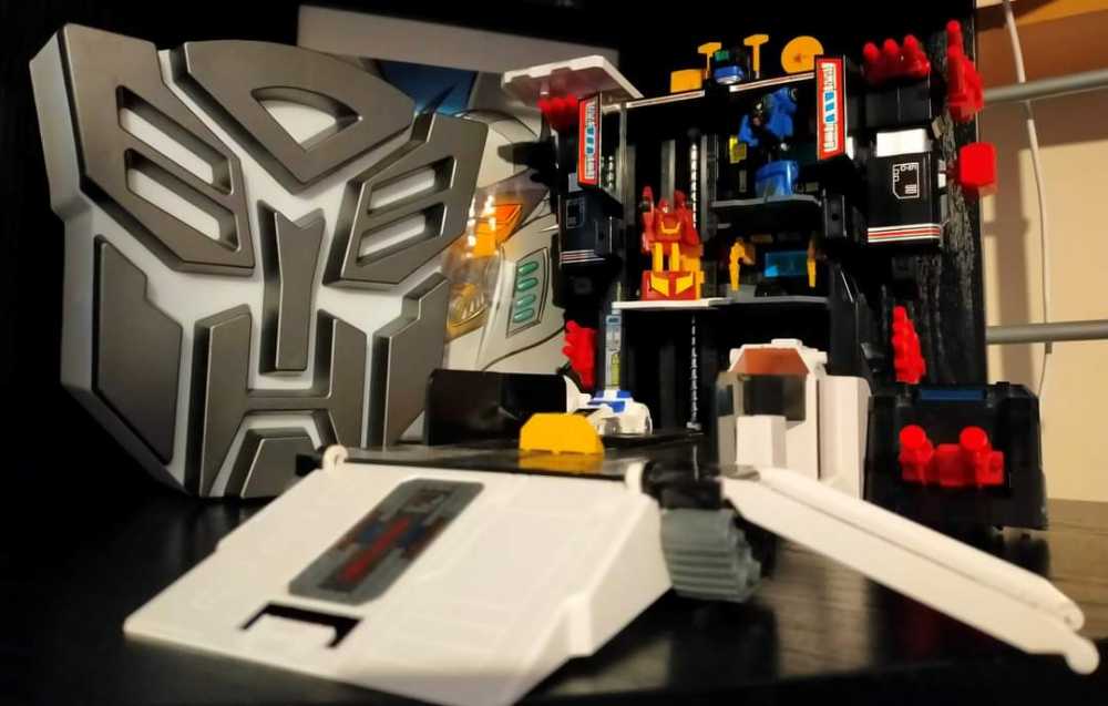 Grandus C-371 - Takara (1991) action figure collectible - Main Image 3