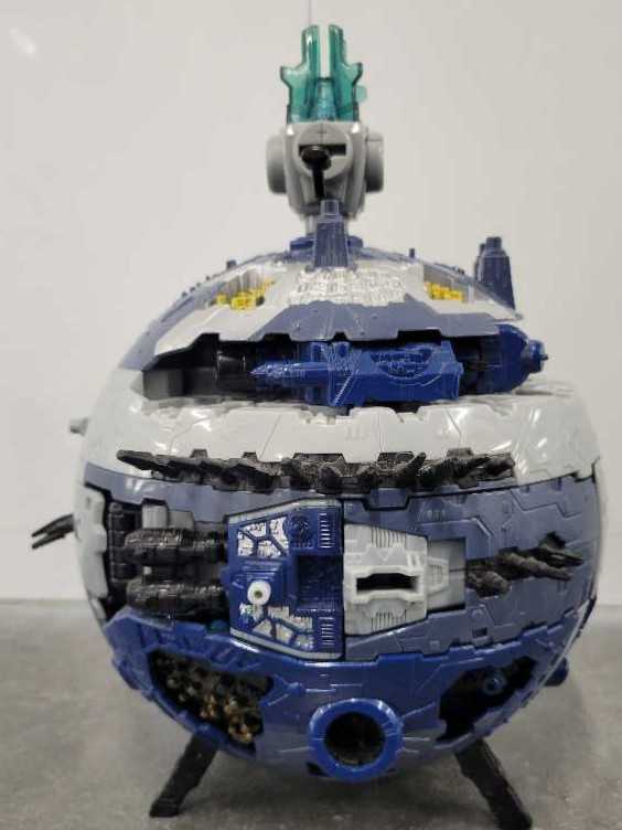 Primus Planet Mode - Hasbro (Cybertron) action figure collectible - Main Image 2