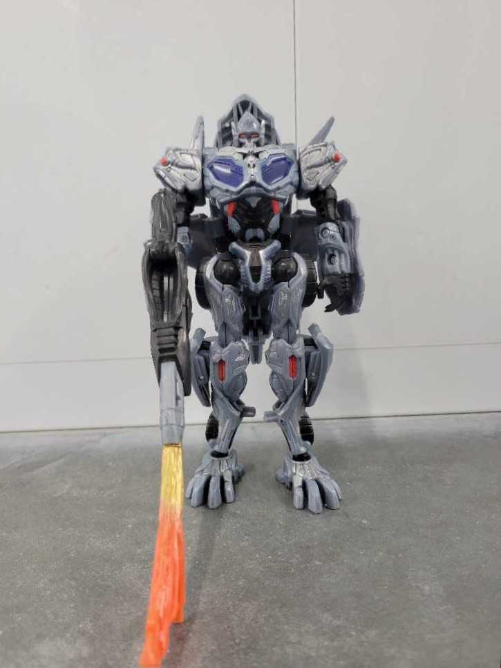 Optimus Prime Protoform Robot Mode - Hasbro (Movie) action figure collectible - Main Image 2