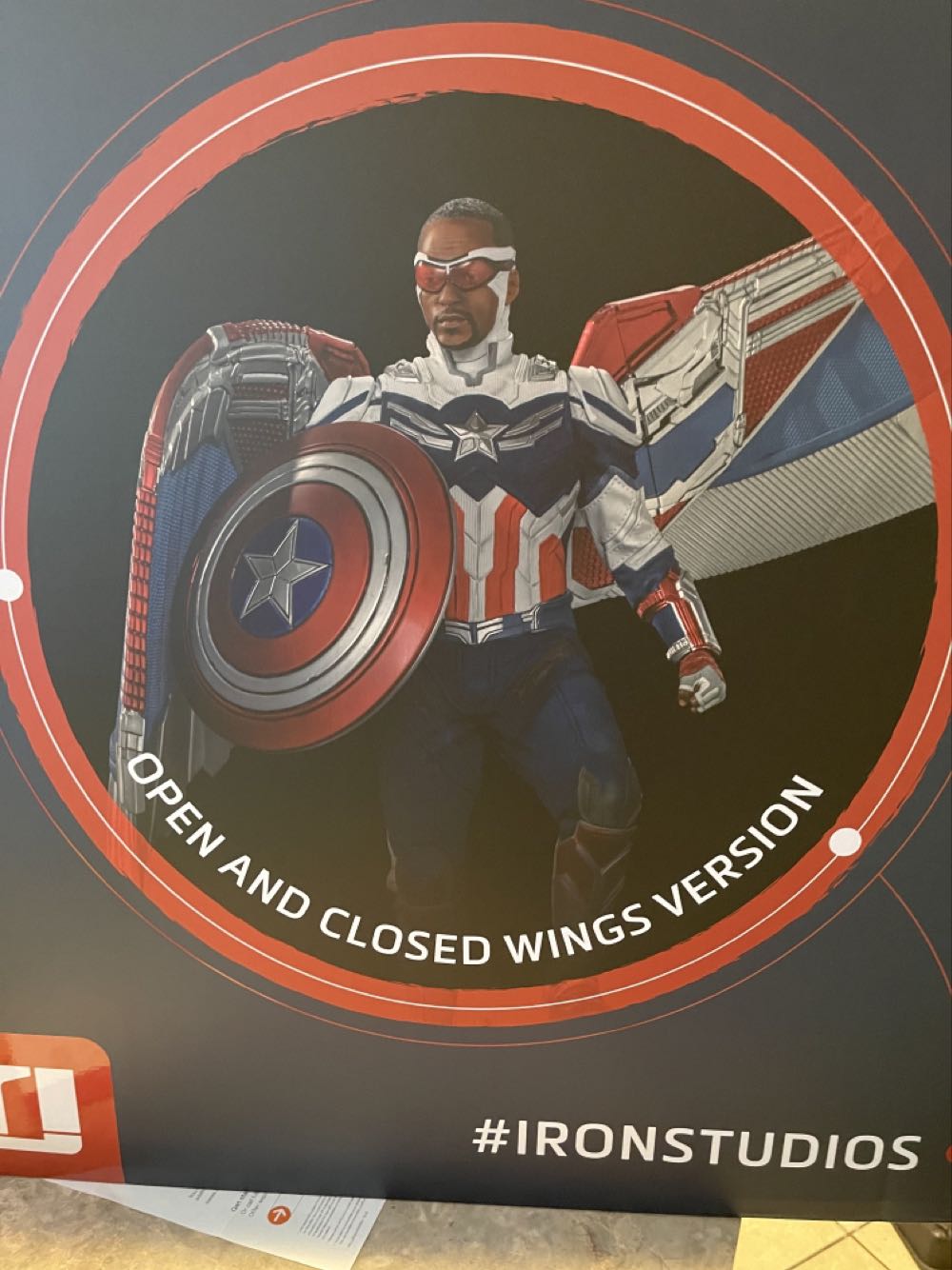 Captain America Sam Wilson Marvel The Falcon And The Winter Soldier Titan Hero Series - Iron Studios (Marvel Studios) action figure collectible - Main Image 2