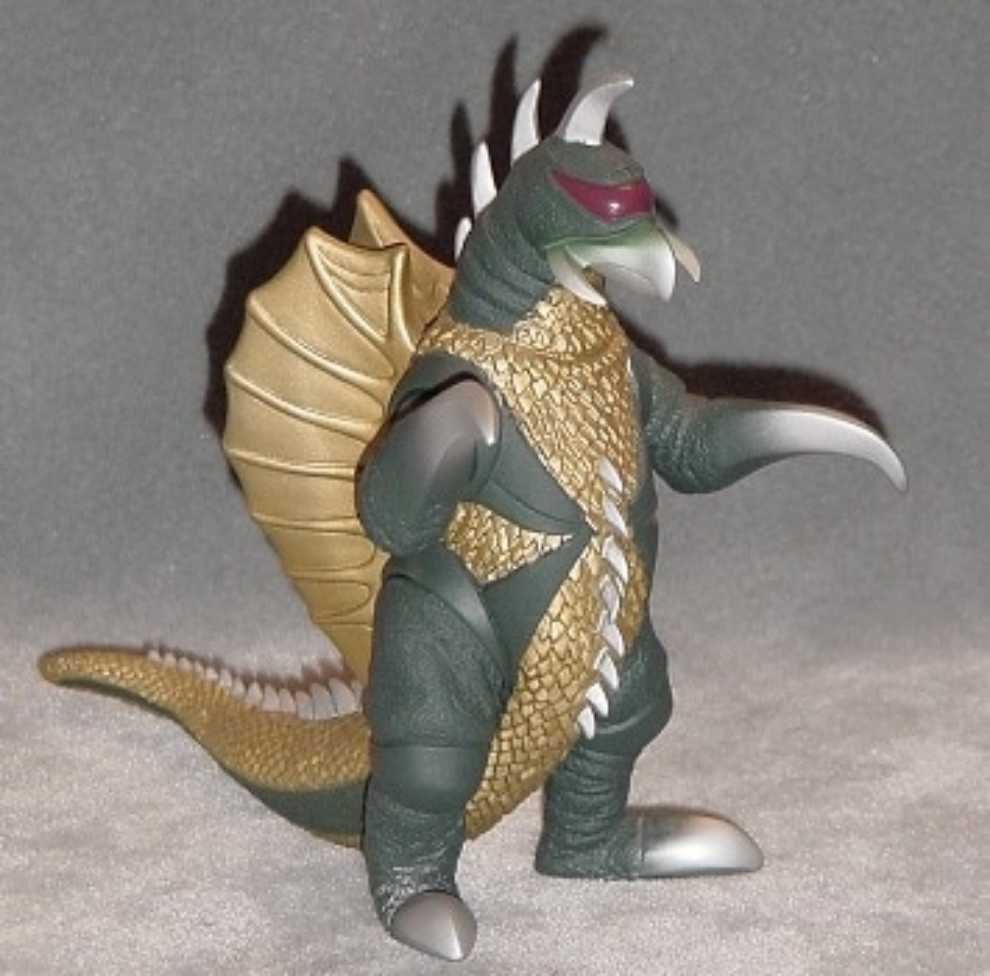 Gigan 1972 Bandai Creations 2002 - Bandai (Godzilla) action figure collectible - Main Image 3