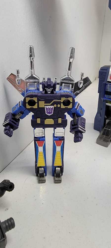 Frenzy G1 - Hasbro action figure collectible - Main Image 1