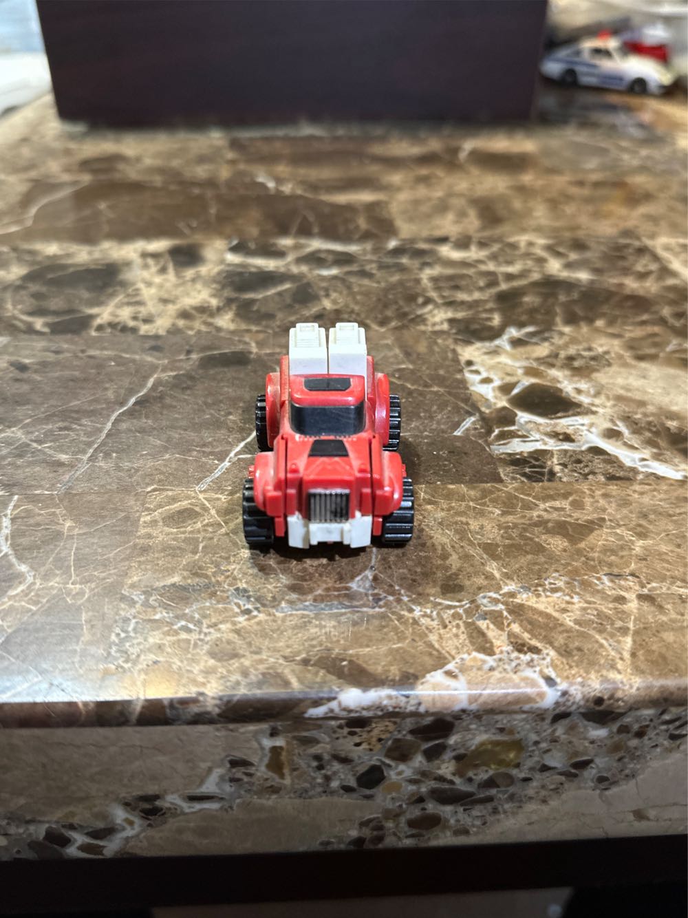Minibots - Swerve - Hasbro action figure collectible - Main Image 2