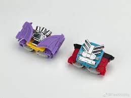 Double Agent - Fans Hobby (Masterpiece Transformers) action figure collectible - Main Image 4