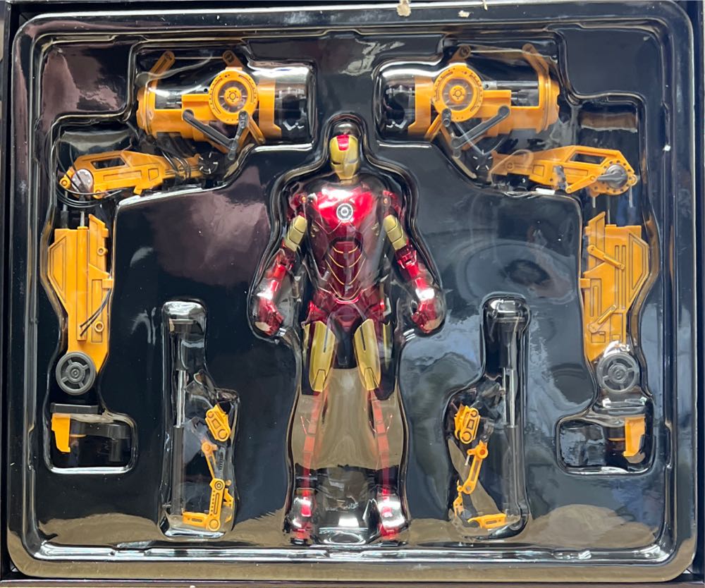Marvel Iron Man Mark IV Suit Up Gantry - ZD Toys (MARVEL) action figure collectible [Barcode 6970562689187] - Main Image 2