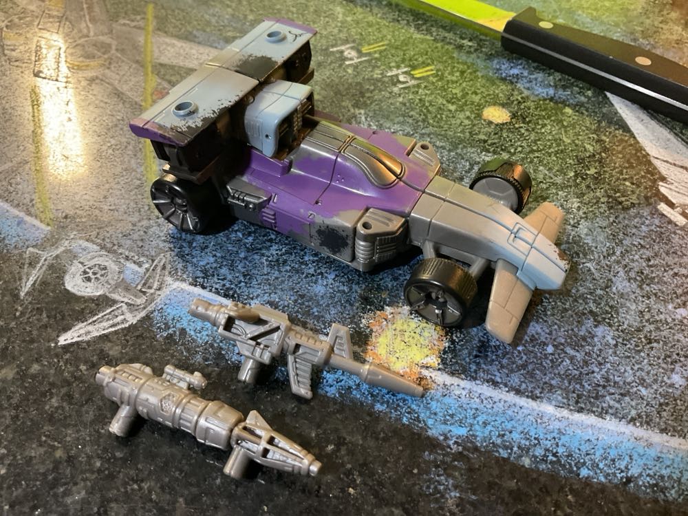 Transformers WFC Siege Mirage (Decepticon)  action figure collectible - Main Image 3