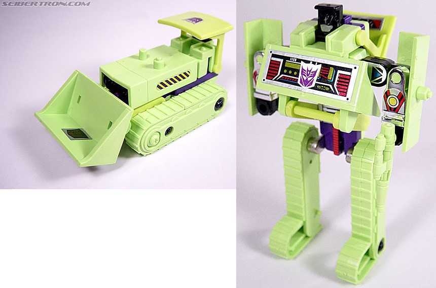 Constructicon Bonecrusher G1 Reissue   action figure collectible - Main Image 2