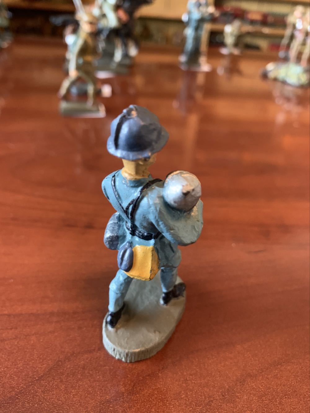 Elastolin French Carry Shell - Elastolin (French) action figure collectible - Main Image 2