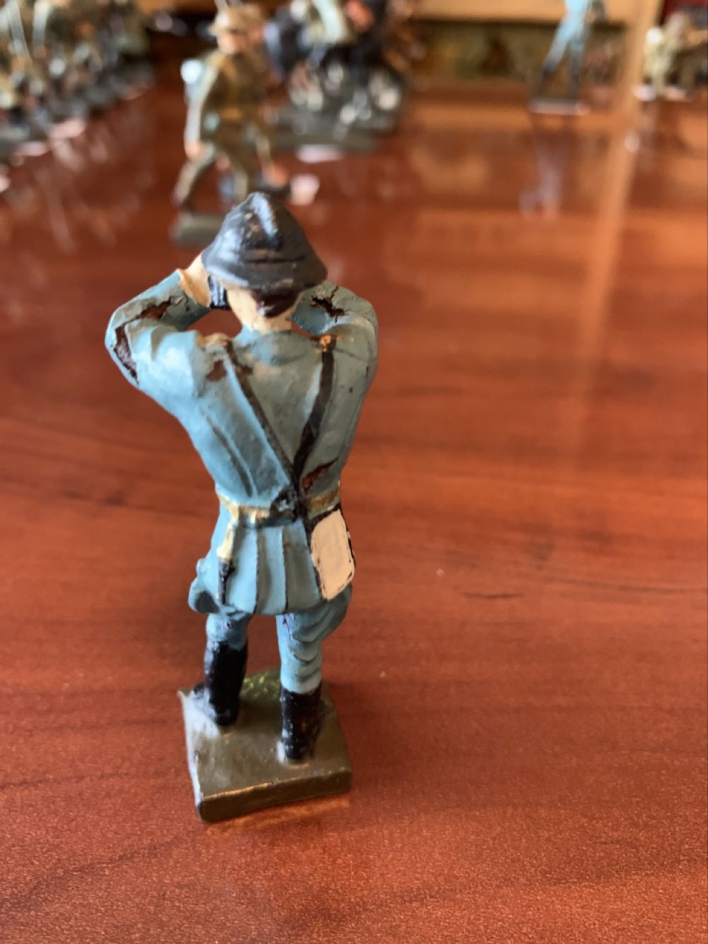 Lineol French Officer & Binoculars - Lineol (French) action figure collectible - Main Image 2