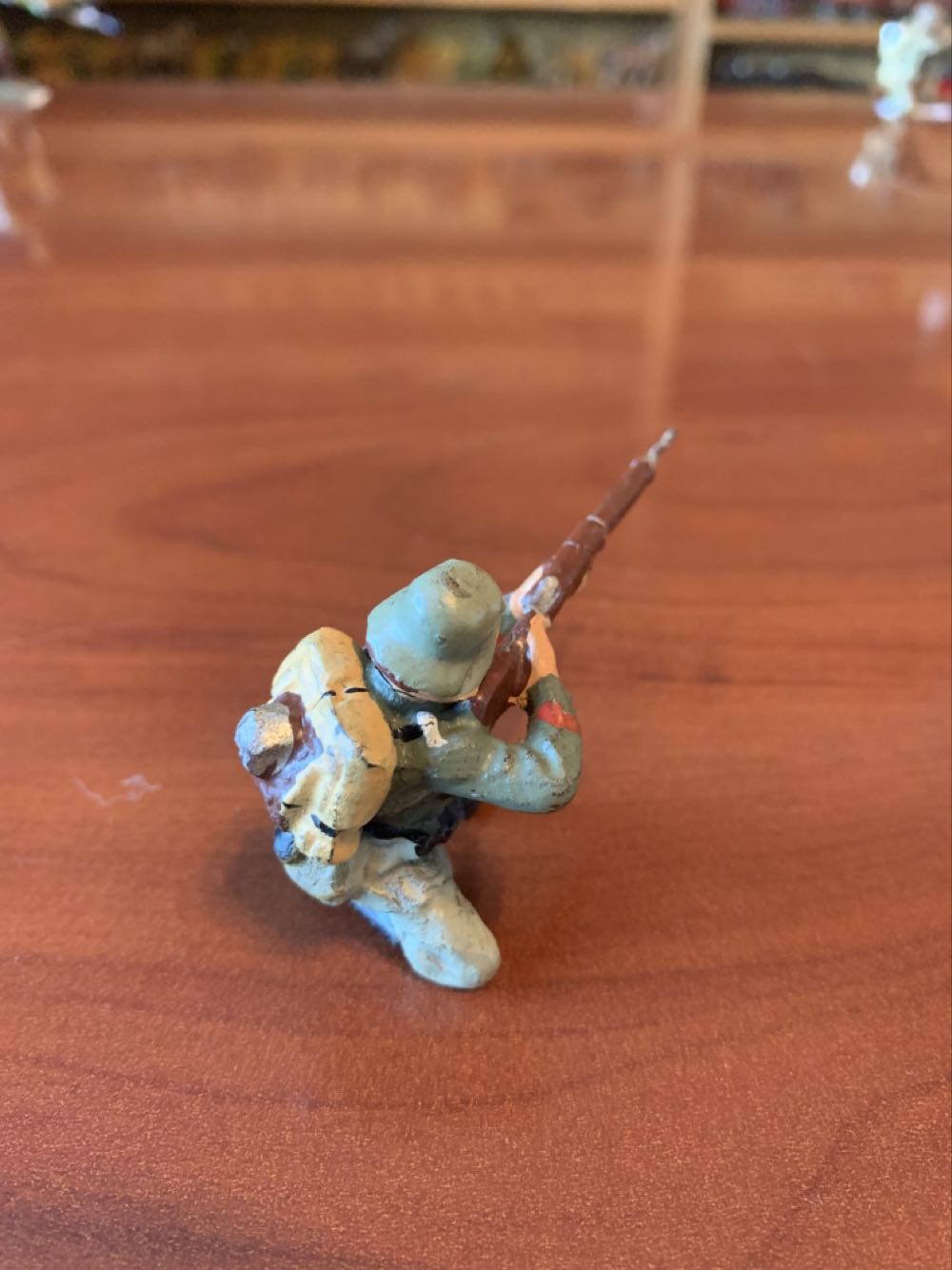 Lineol German Kneeling Firing Rifle - Lineol (German) action figure collectible - Main Image 2