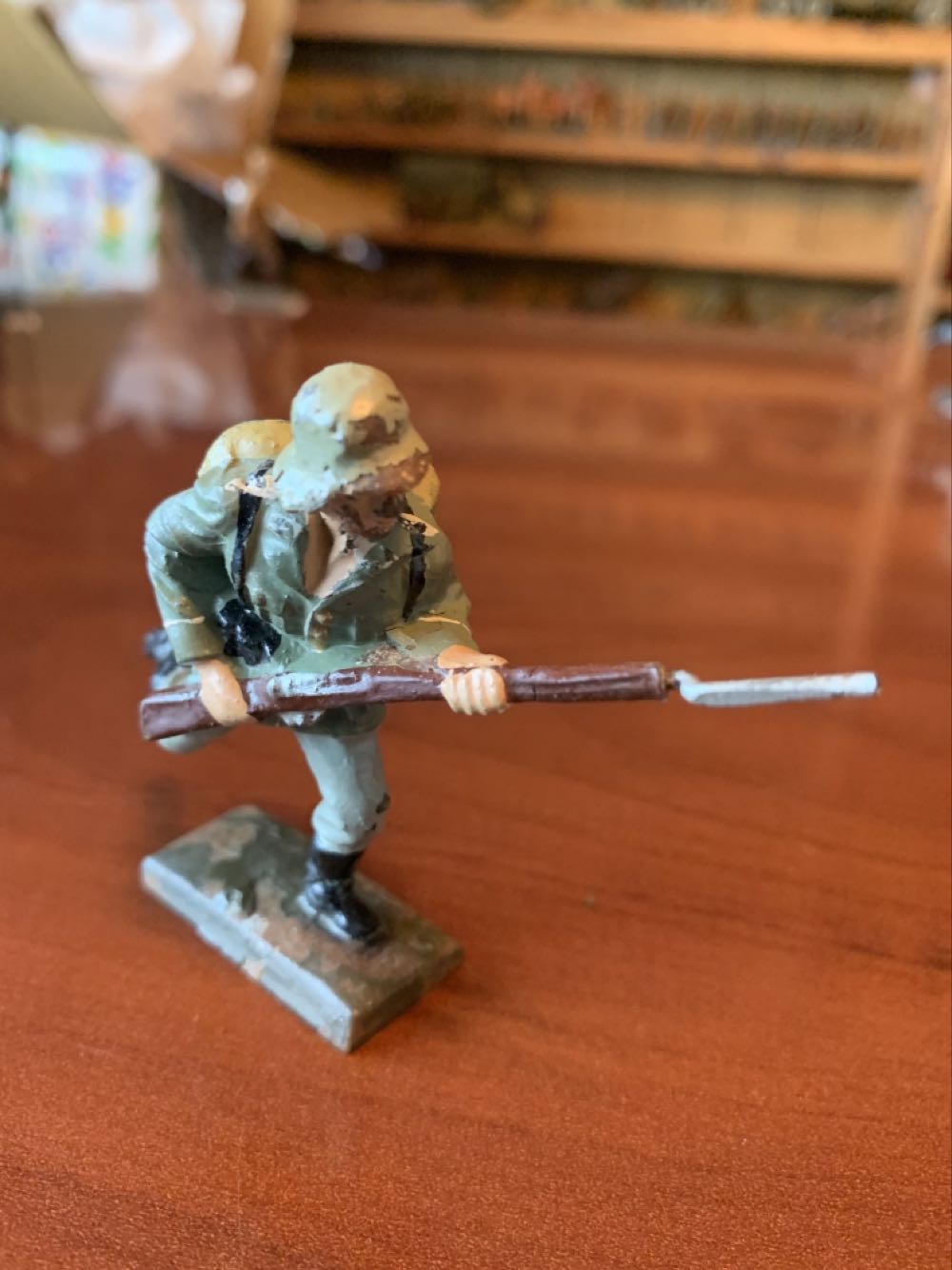 Lineol German Charging Running - Lineol (German) action figure collectible - Main Image 1